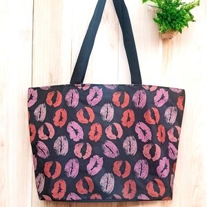 Lip Print Tote Bag Multicolor Large Fabric 18.5x13x4.5 Roomy Stylish Fun